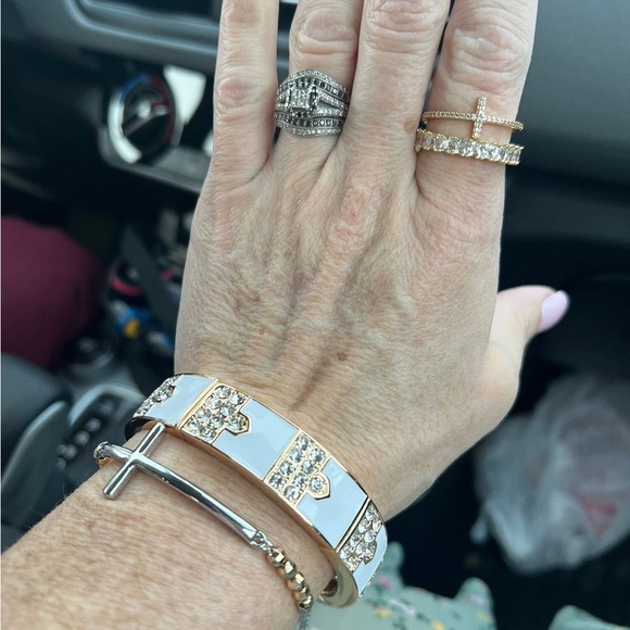 Park Lane Miracle Silver and Gold Cross Bracelet - Picture 6 of 8